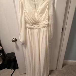 David's Bridal Ivory Wedding Gown NWT